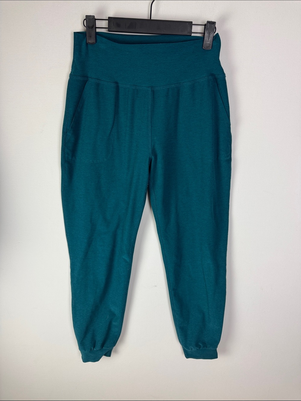 Beyond Yoga Joggers - Women's Small